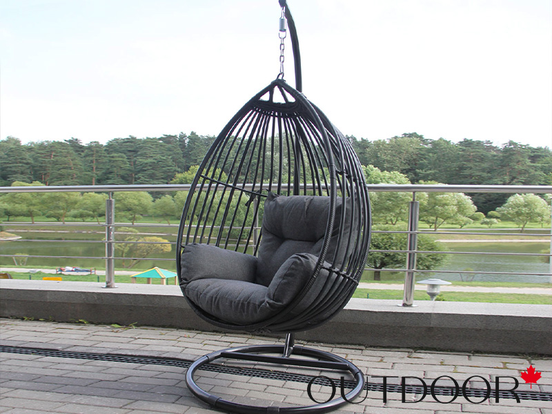 Подвесное кресло "кокон" из ротанга OUTDOOR Самуи, черное,  уцен.