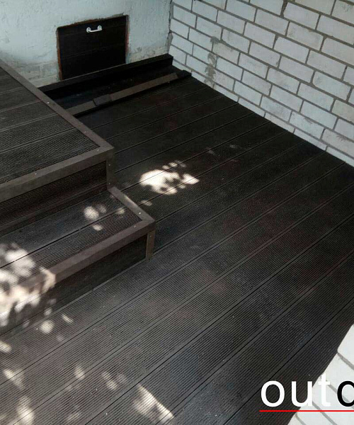 Обустройство лестницы c ее уширением для рабочей зоны